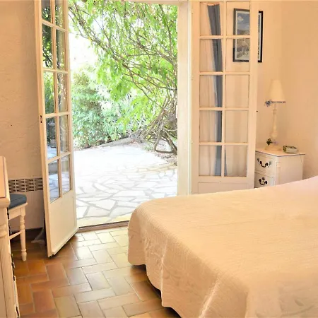 Maison Au Calme Pour 10 Personnes Avec Jardin Mediterraneen A - Fr-1-226b-158 Holiday home Cavalaire-sur-Mer